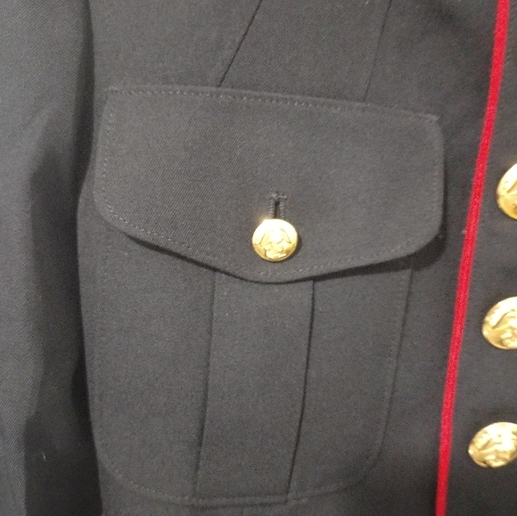 Genuine USMC Enlisted Dress - Picture 3 of 14